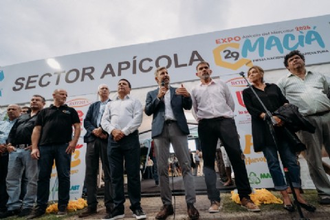 VIDEO | Con anuncio de créditos para el sector, se inauguró la 29° Fiesta Nacional de la Apicultura en Maciá