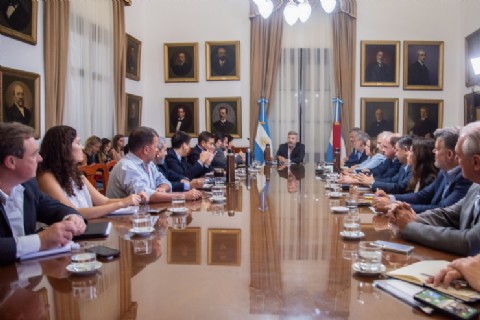 VIDEO | Con eje en infraestructura vial y gestión de recursos, se realizó una nueva reunión de gabinete