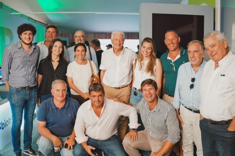 Entre Ríos impulsa el desarrollo de la cadena láctea y propone crear un Laboratorio de Leche provincial