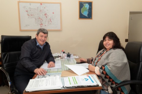 El IAPV y Nancy Miranda avanzan en políticas de vivienda para Federal