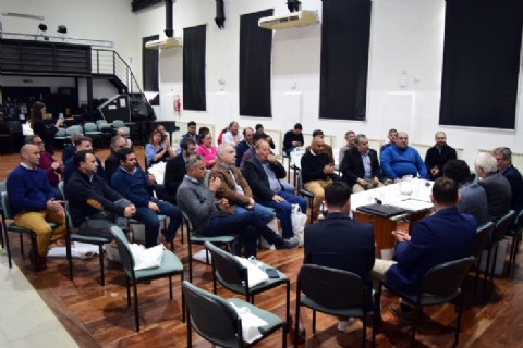 El Gobierno provincial puso en marcha la Mesa de Comercio Interior