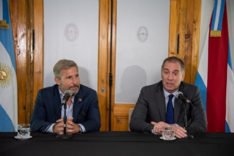 VIDEO | Frigerio y Santilli coincidieron en establecer consensos para impulsar reformas estructurales