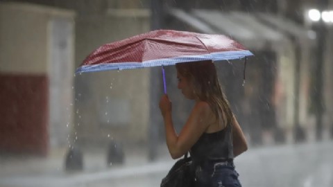 Emitieron alerta amarilla por lluvias y tormentas para este miércoles