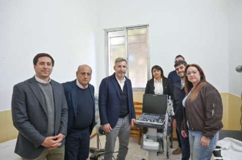 El gobernador supervisó avances en el hospital regional y el Centro Pediátrico de Santa Elena