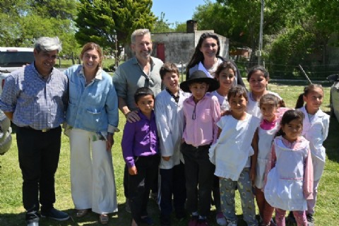 VIDEO | Frigerio recorrió la obra de refacción en la escuela rural 29 del departamento Gualeguay