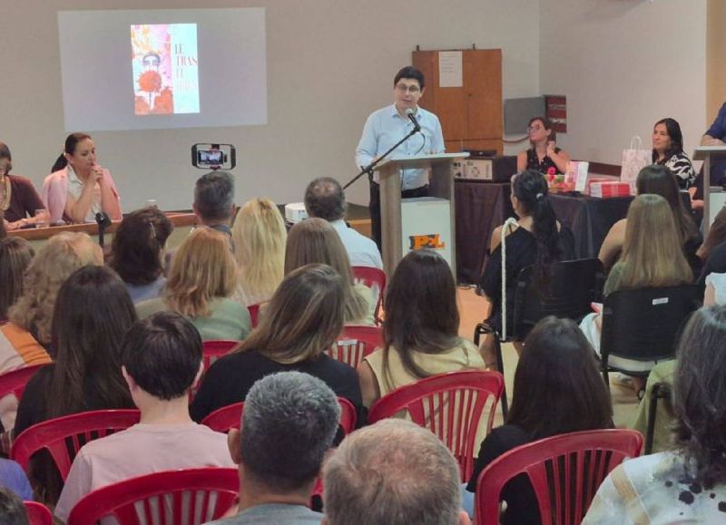 VIDEO | Presentaron la antología Letras Libres con textos distinguidos del certamen literario entrerriano
