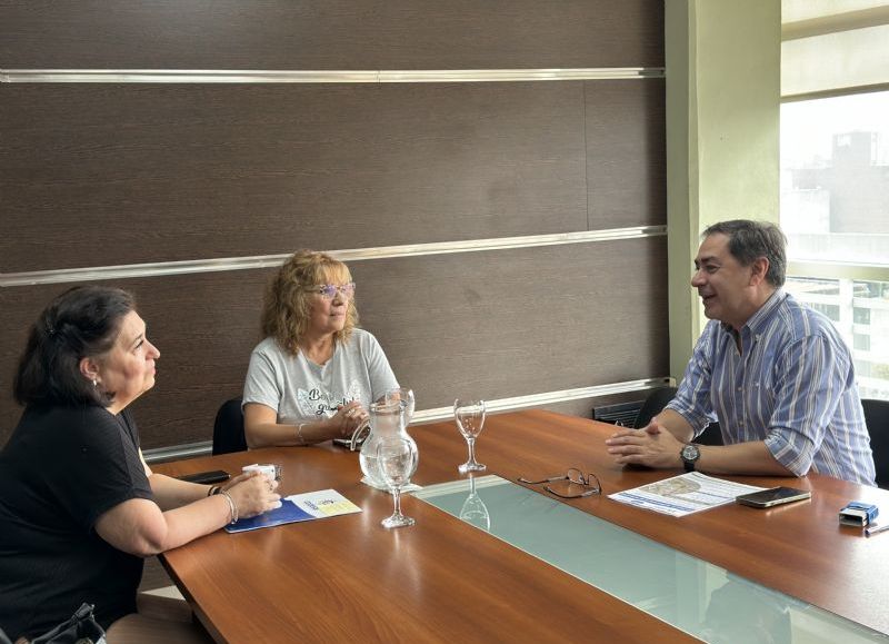Codesal y Estadística y Censos firmaron un convenio para impulsar el desarrollo de la región de Salto Grande