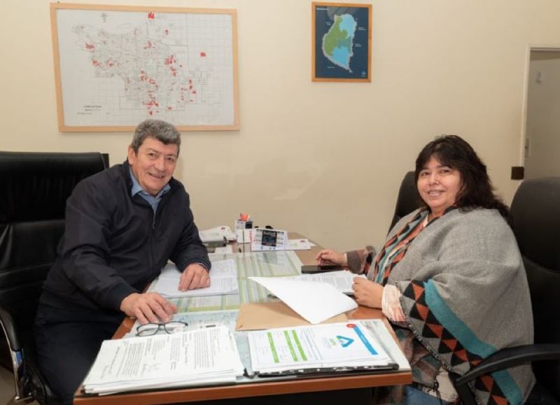 El IAPV y Nancy Miranda avanzan en políticas de vivienda para Federal