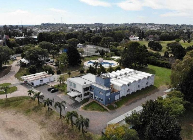 Crisis hotelera en Entre Ríos: cerraron cinco hoteles y hay casi 50 despidos