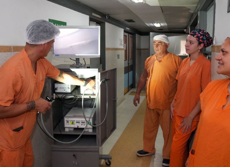 Salud invirtió más de 35 millones de pesos en una torre de laparoscopía para el hospital San Roque de Paraná