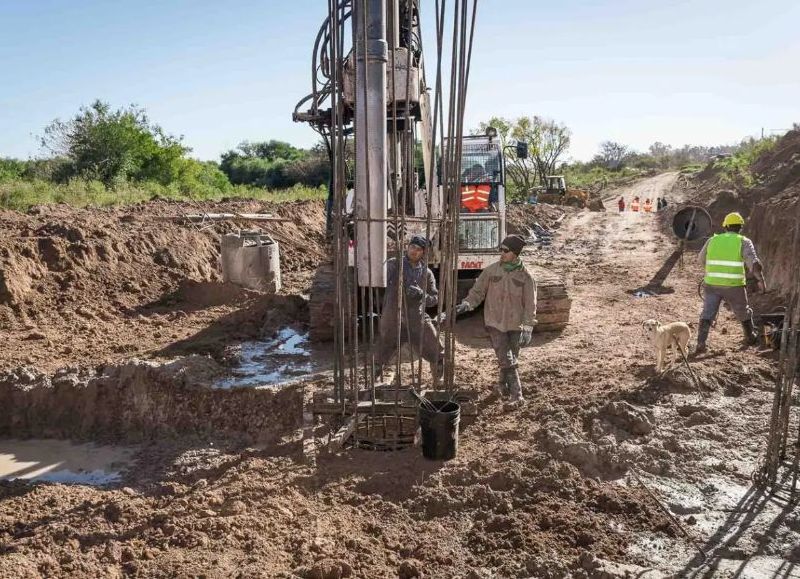 Gualeguay: avanza la construcción del puente sobre arroyo La Jacinta