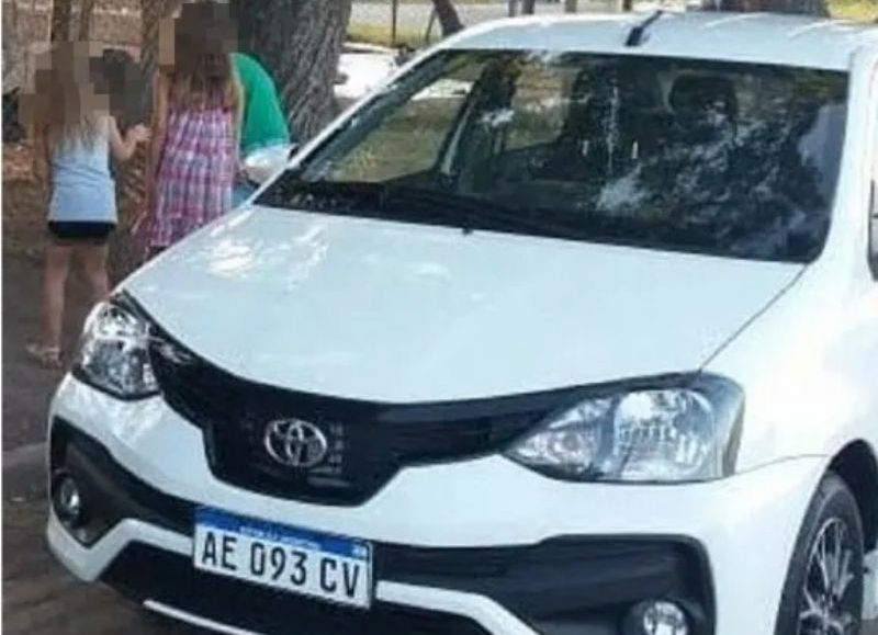 Una familia vino de visita a Paraná y les robaron el auto