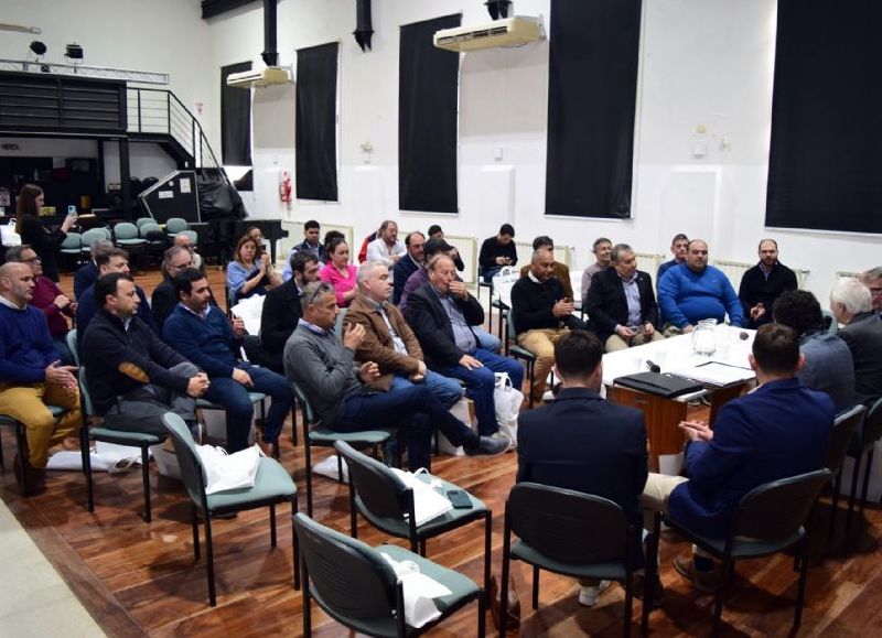 El Gobierno provincial puso en marcha la Mesa de Comercio Interior