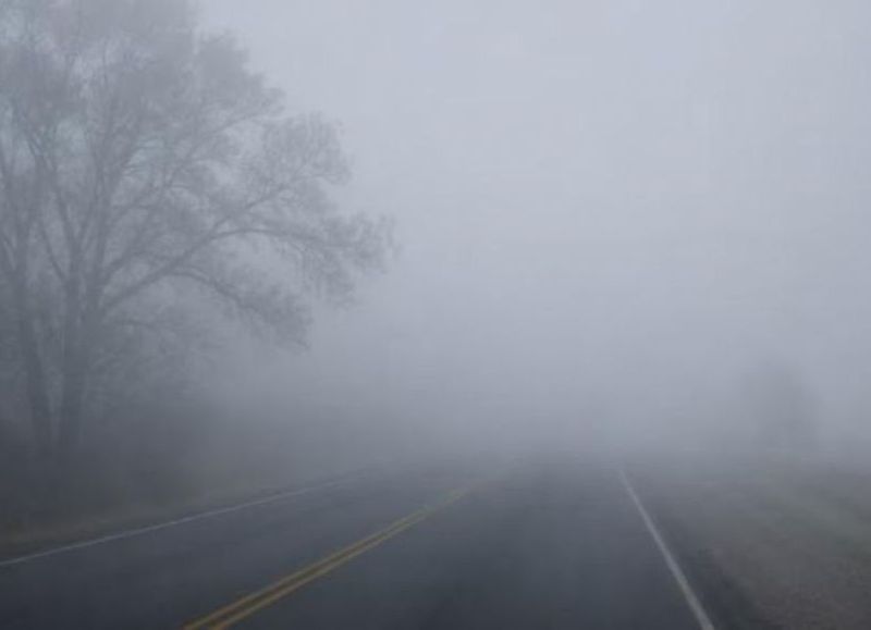 Advierten sobre la presencia de bancos de niebla en toda la provincia