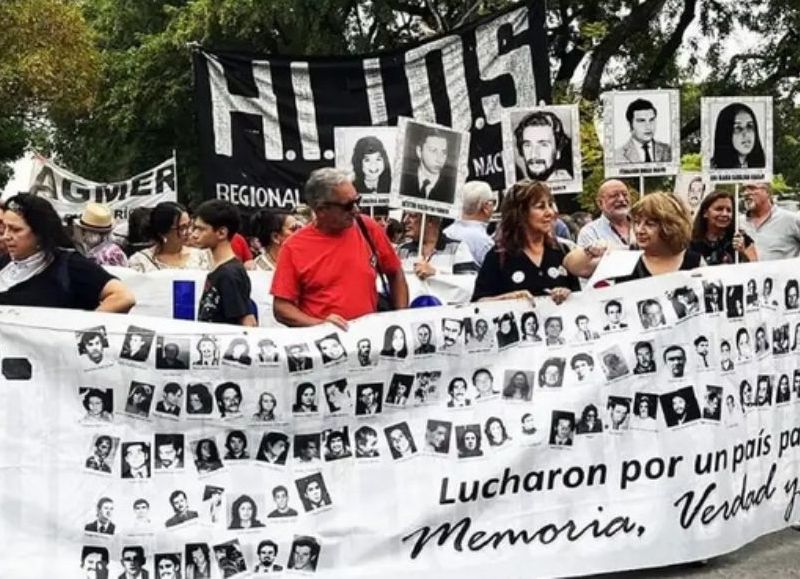 Se llevó a cabo la Marcha por la Memoria, Verdad y Justicia en Paraná