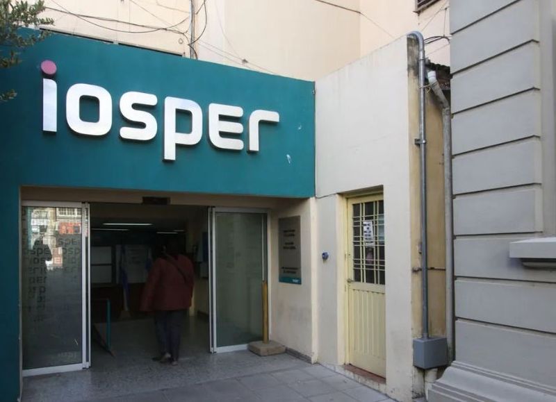 Medida tomada por acompañantes terapéuticos complica la situación de los afiliados del IOSPER