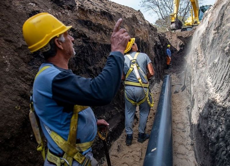 Garantizan el servicio educativo en Paraná durante el tiempo que dure el suministro de agua potable