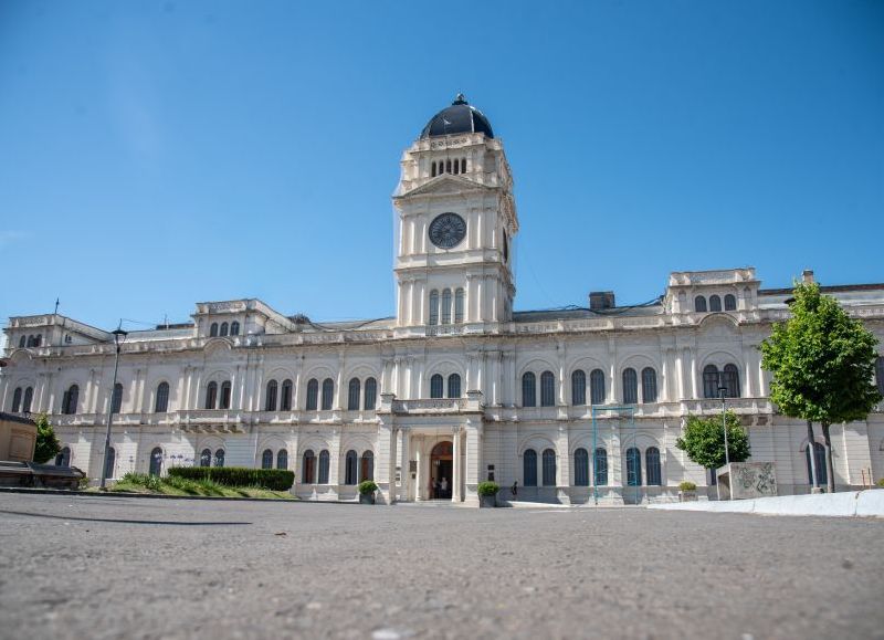 Arranca el cronograma de pagos para estatales entrerrianos: se extiende hasta el 9 de abril