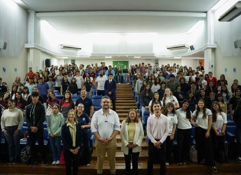 Más de 250 estudiantes participaron de la primera capacitación anual para fortalecer Centros de Estudiantes