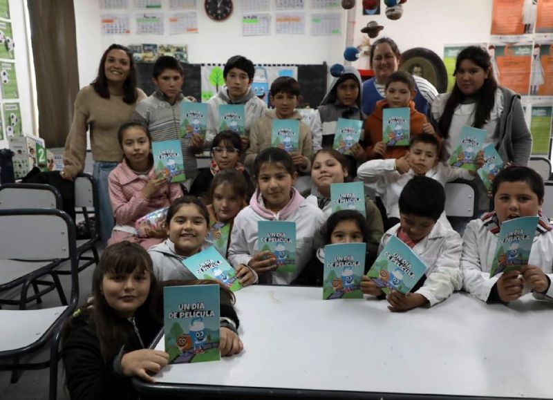 Continúa el ciclo de cine itinerante en escuelas rurales de Entre Ríos